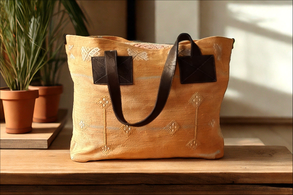 Natural Moroccan Tote Bag – Handmade Sabra & Leather Shoulder Bag – Minimalist Boho Bag from Marrakech
